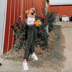 Meet your Posher, Morgan